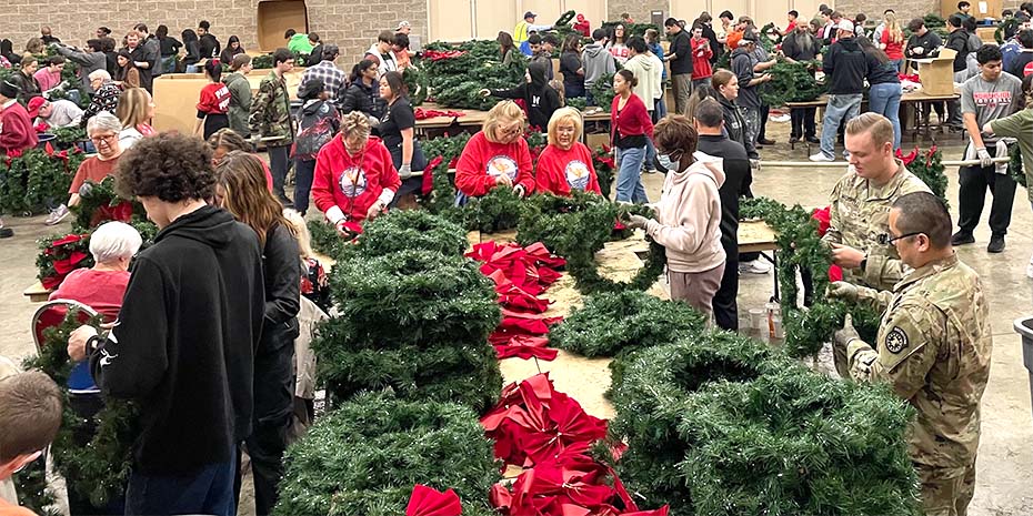CareSource PASSE's community-based care coordinators volunteered to assemble wreaths at the annual Fort Smith Christmas Honors in Arkansas.